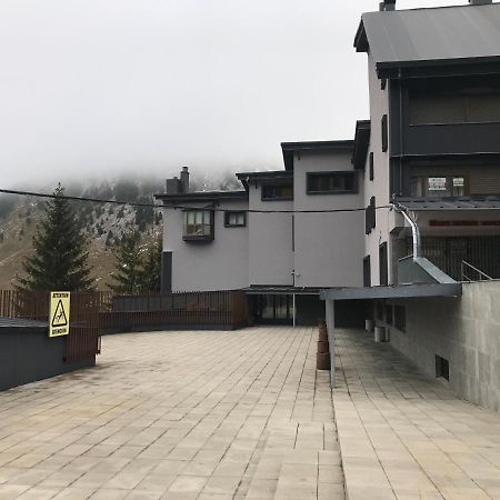 Tobazo Candanchu Pie De Pista Екстериор снимка